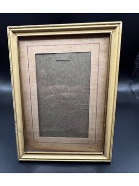 Antique Painted Plaster Wood Picture Frame Easel Back 5x7 Inch Classic Style